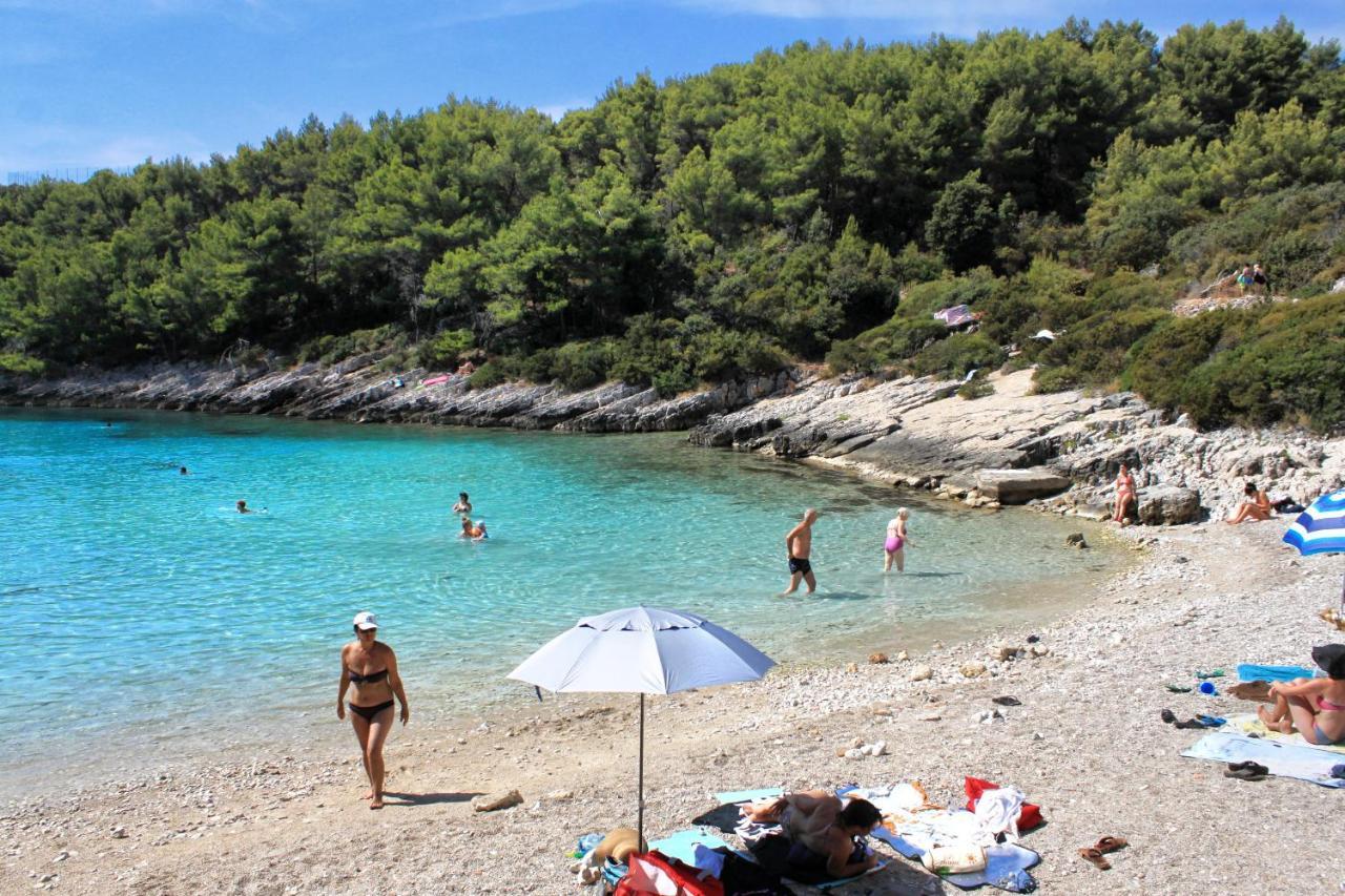 Apartments By The Sea Zavalatica, Korcula - 189 Ngoại thất bức ảnh